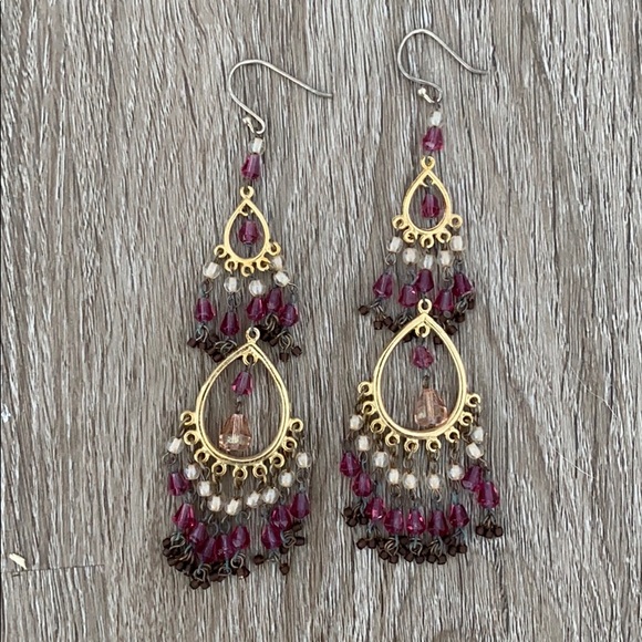❤️ Gold and Pink Chandelier Earrings - Picture 1 of 2